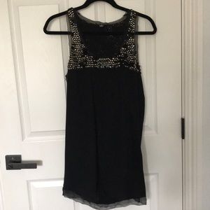 Open back top w/embellishments